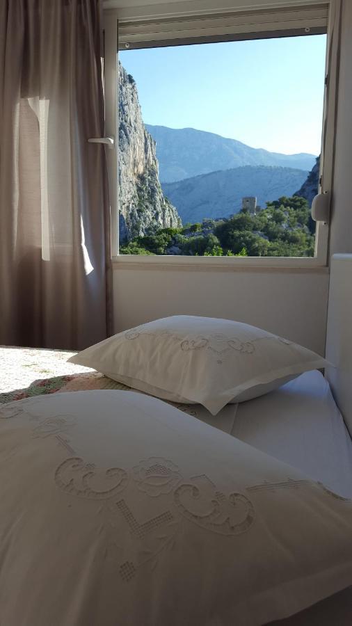 Penthouse Maremonte Appartement Omiš Buitenkant foto