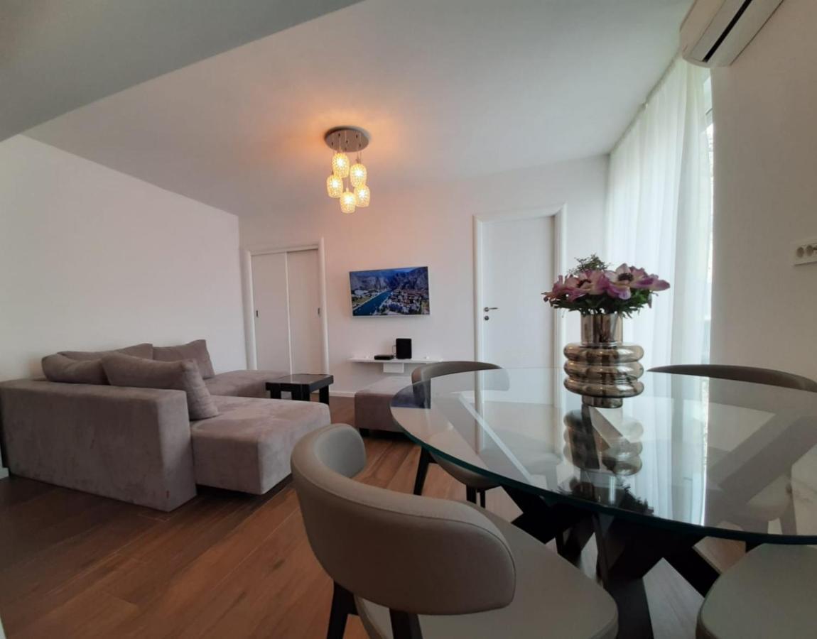 Penthouse Maremonte Appartement Omiš Buitenkant foto