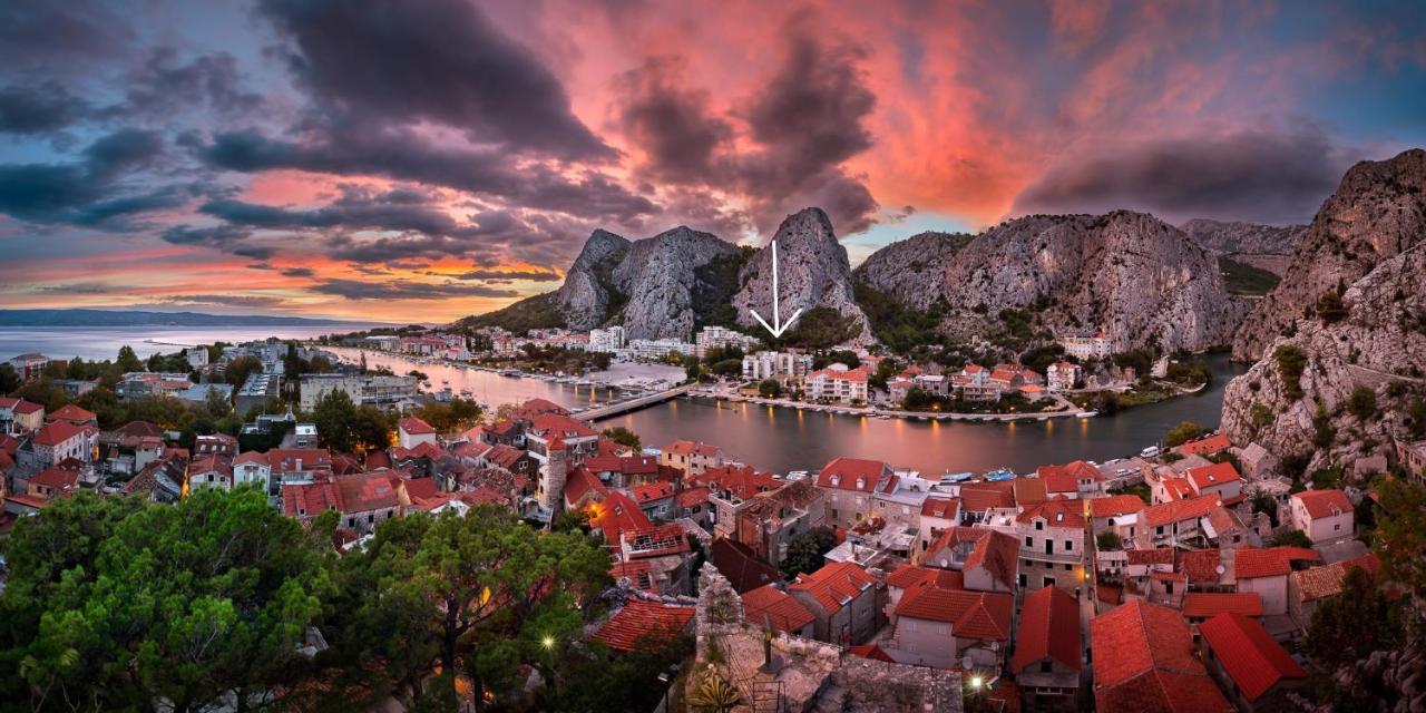 Penthouse Maremonte Appartement Omiš Buitenkant foto